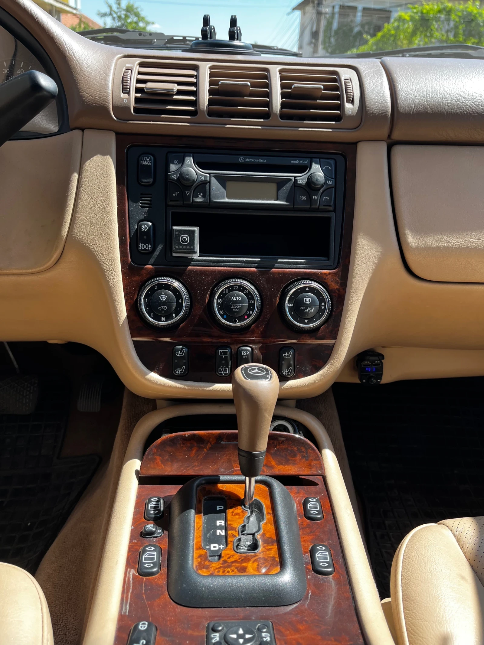 Mercedes-Benz ML 350  - изображение 10