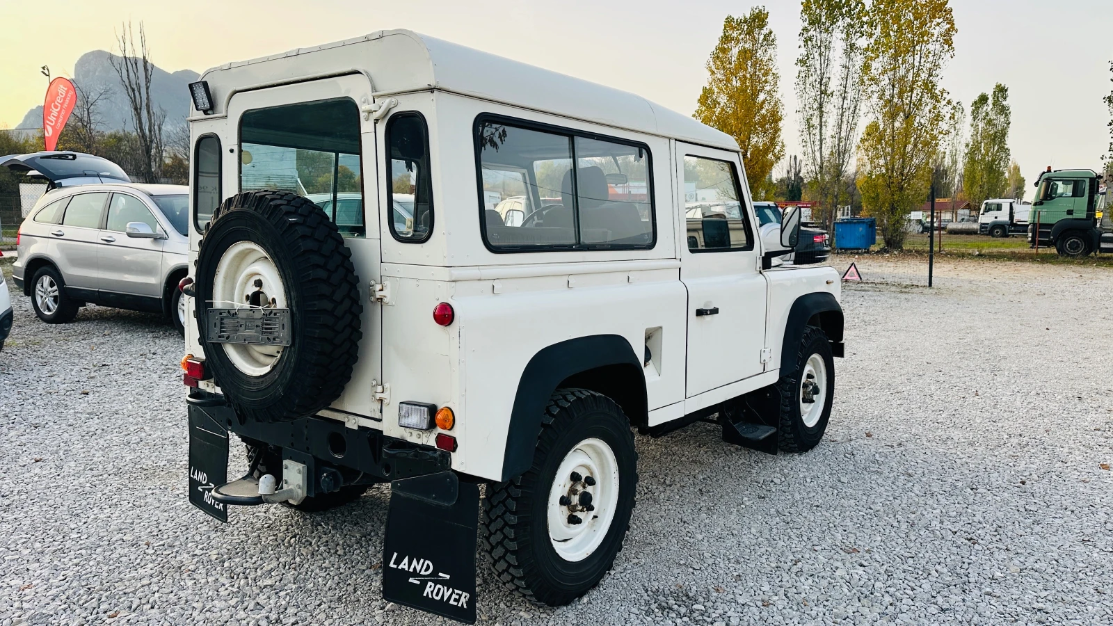 Land Rover Defender 90-2.5d-Италия олдтаймер - изображение 4