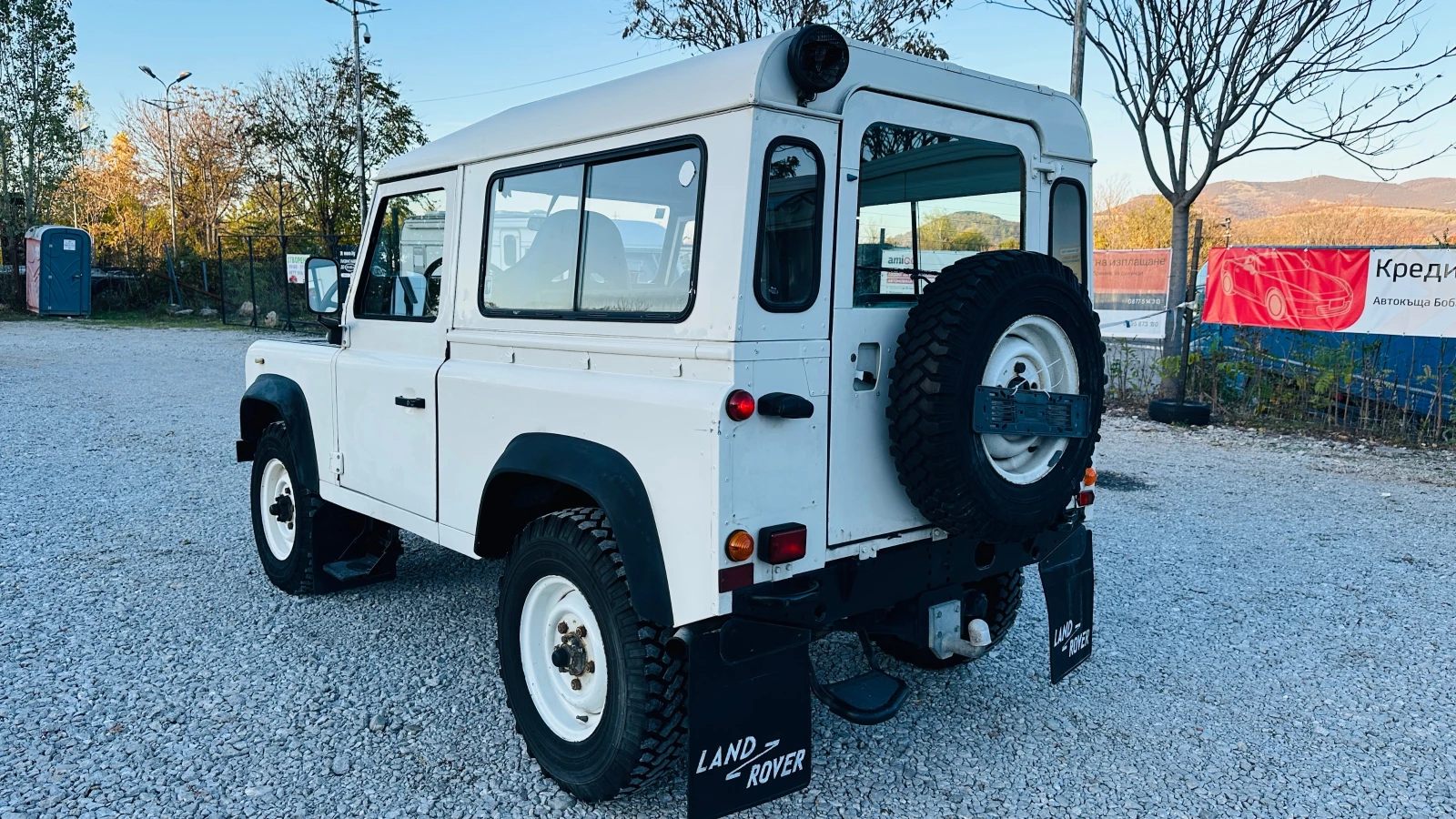Land Rover Defender 90-2.5d-Италия - изображение 6