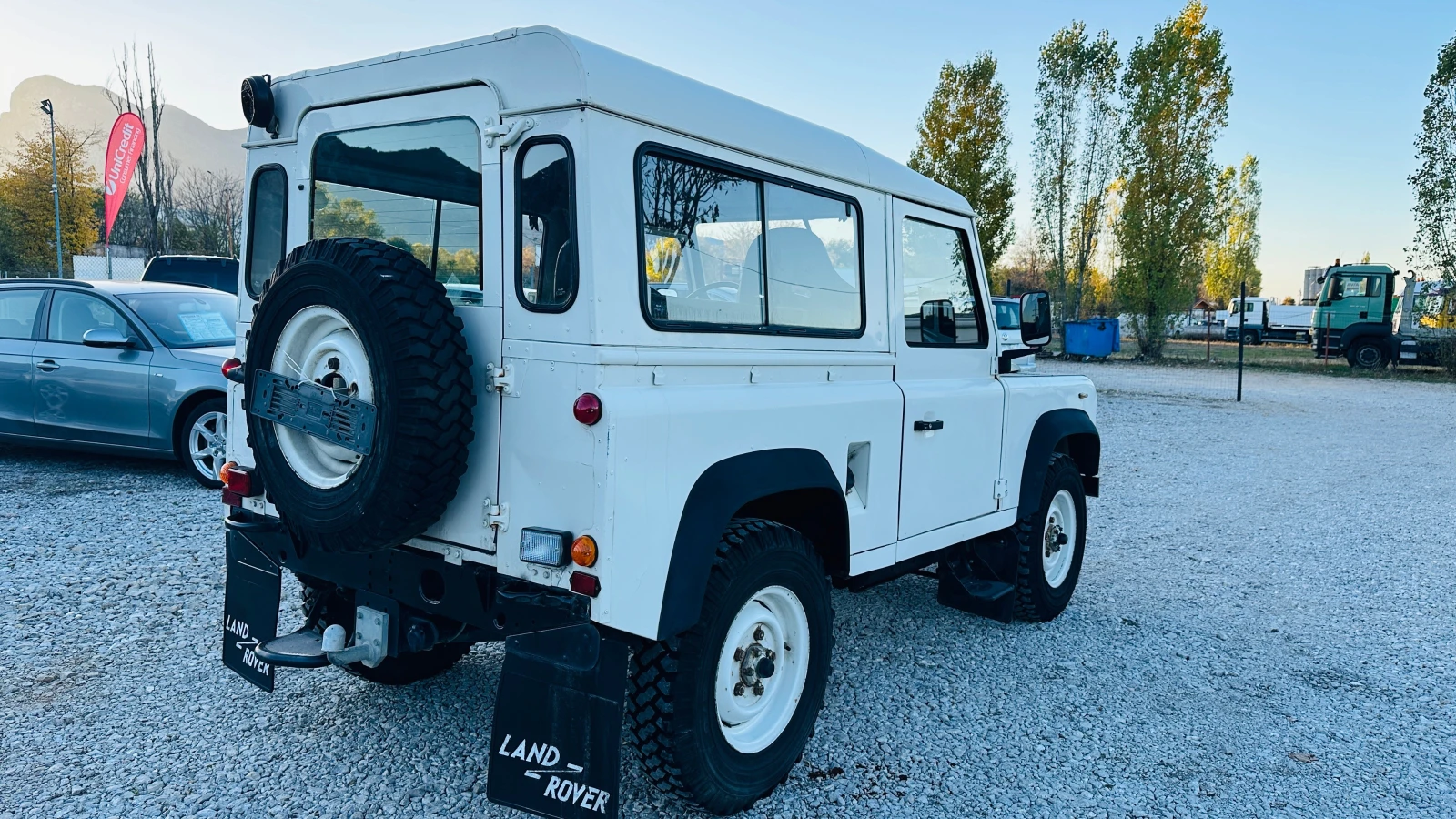 Land Rover Defender 90-2.5d-Италия - изображение 5