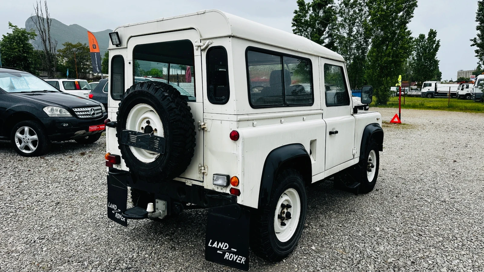Land Rover Defender 90-2.5d-4�4-������ ��������� | Mobile.bg � ����������� 4