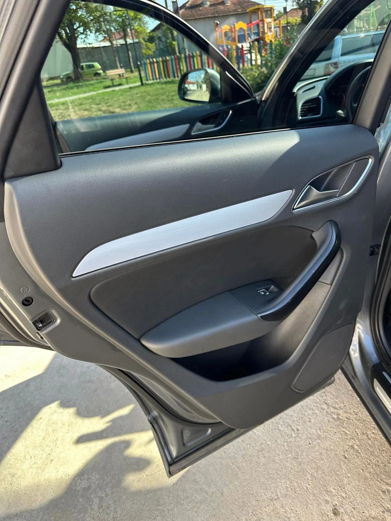 Audi Q3 | Mobile.bg � ����������� 12