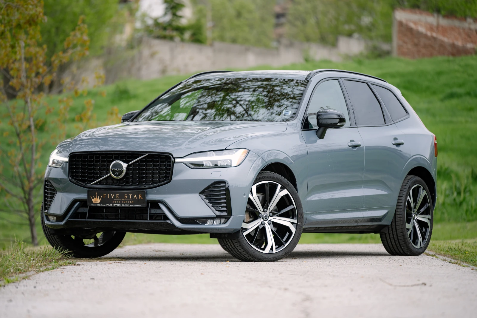 Volvo XC60 B6 R-DESIGN HYBRID AWD