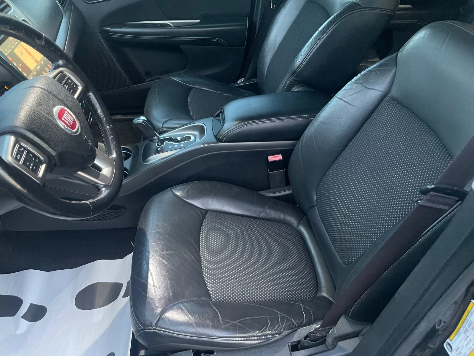 Fiat Freemont 2.0D 4X4 6+ 1 NAVI AUTOMATIC, снимка 7 - Автомобили и джипове - 55017018
