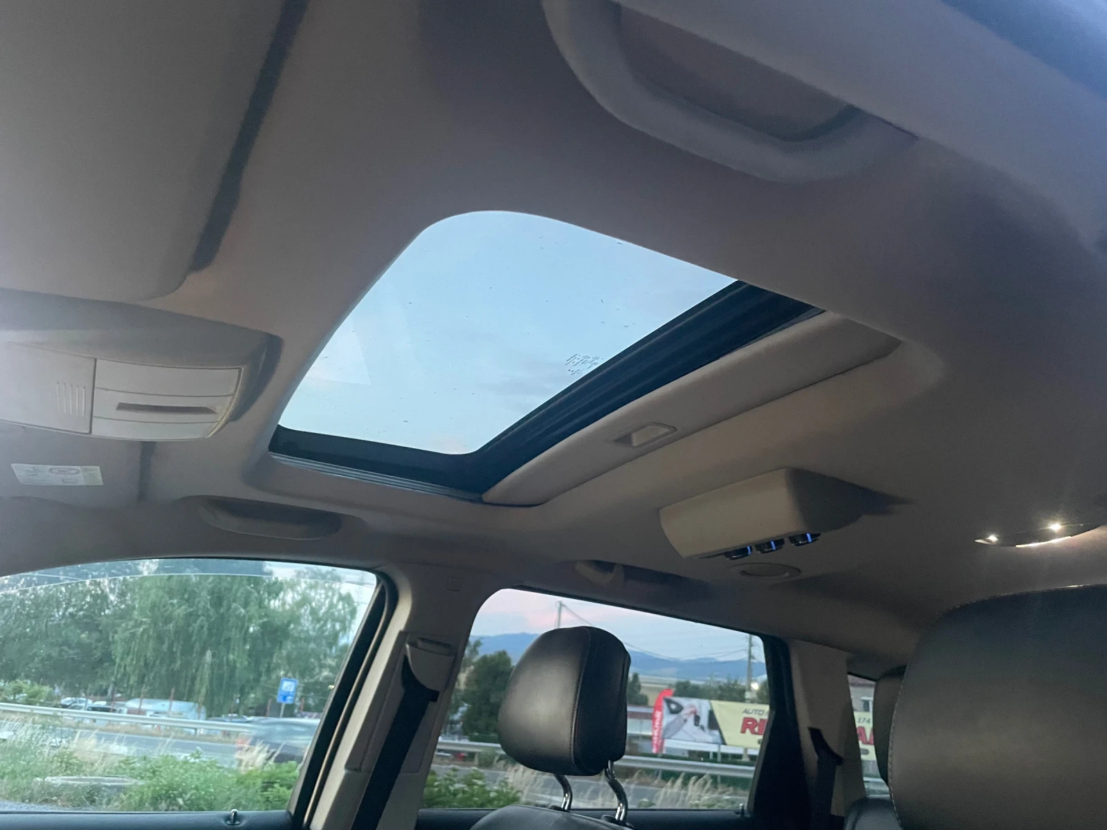 Fiat Freemont 2.0D 4X4 6+ 1 NAVI AUTOMATIC, снимка 13 - Автомобили и джипове - 55017018