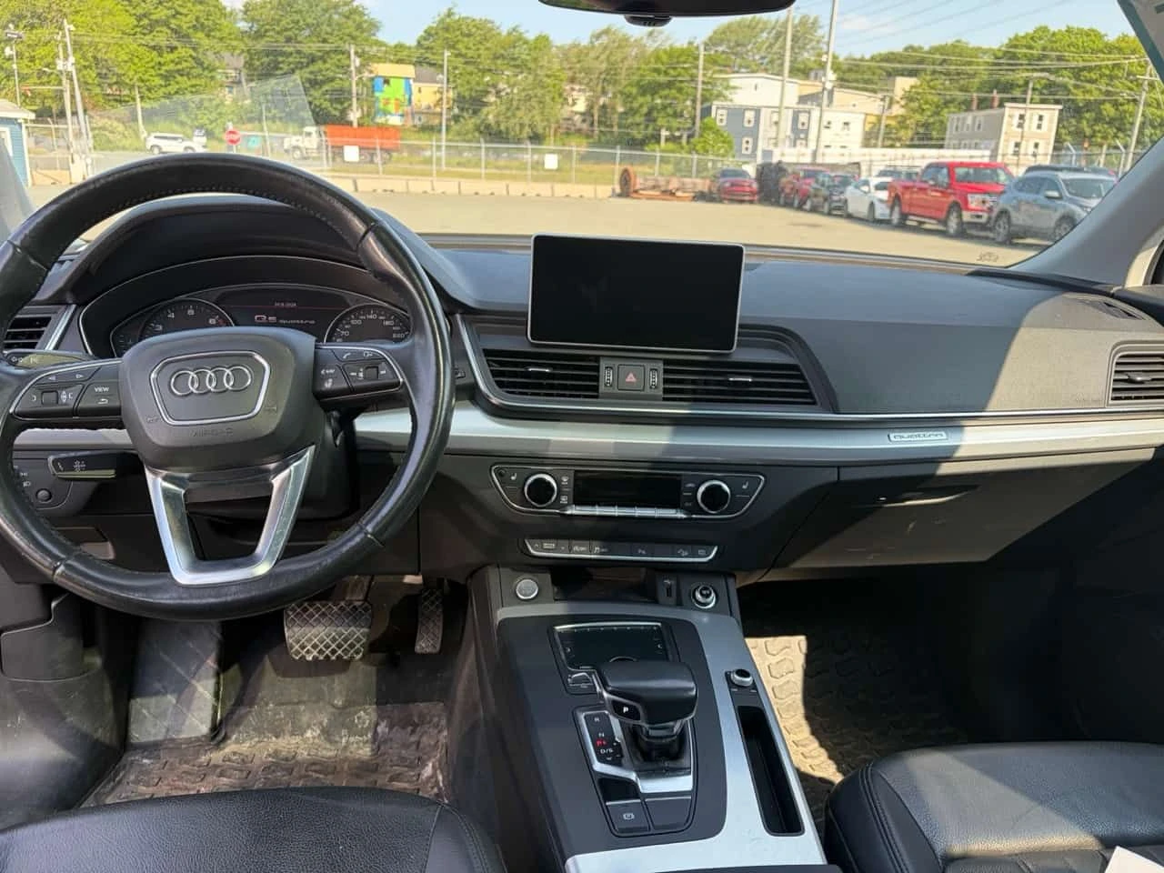 Audi Q5 * CARFAX * БЕЗ ЗАБЕЛЕЖКА * ПАНОРАМА * АВТОКРЕДИТ, снимка 9 - Автомобили и джипове - 55579737