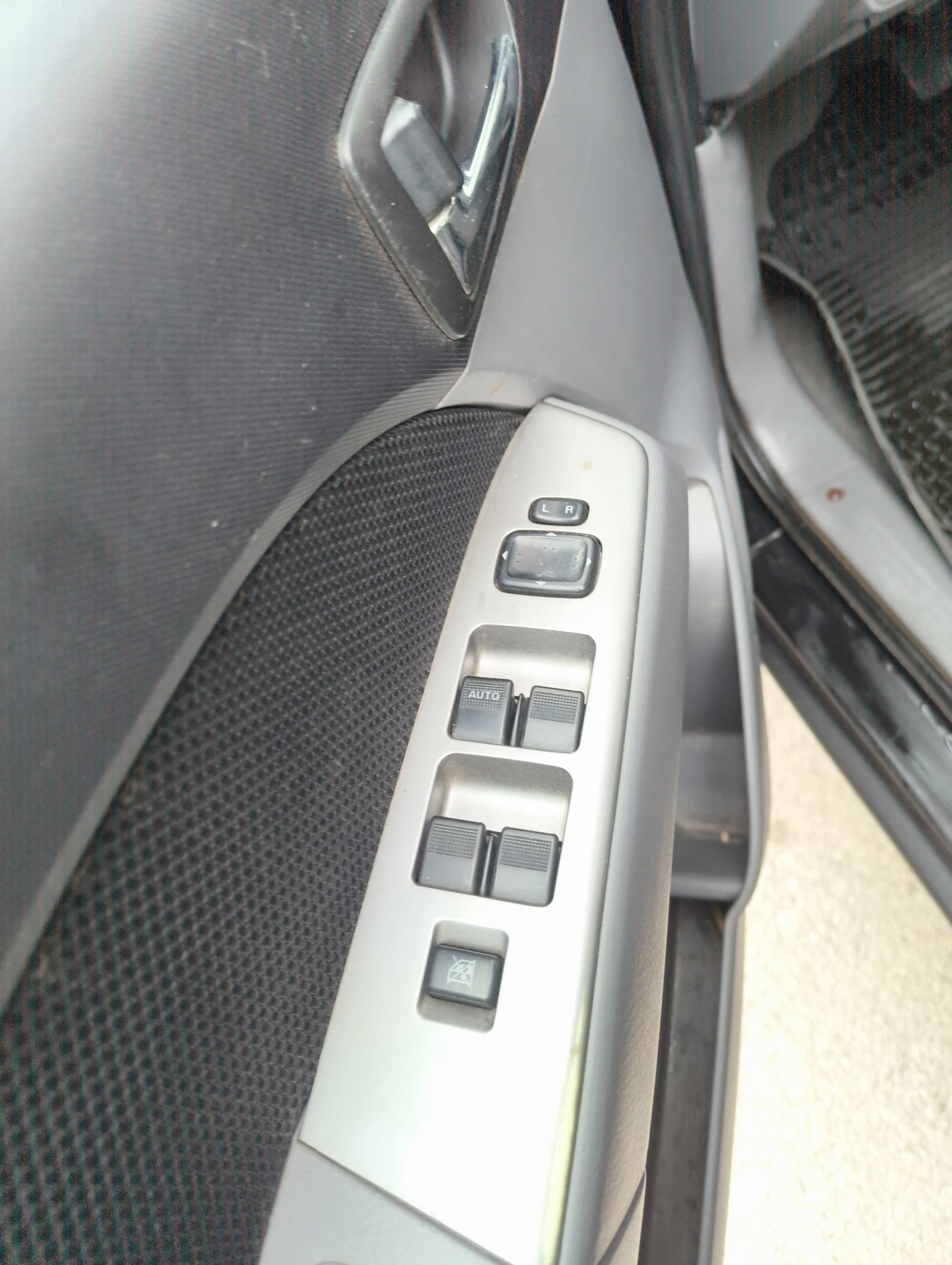 Mazda BT-50, снимка 9 - Автомобили и джипове - 56660737