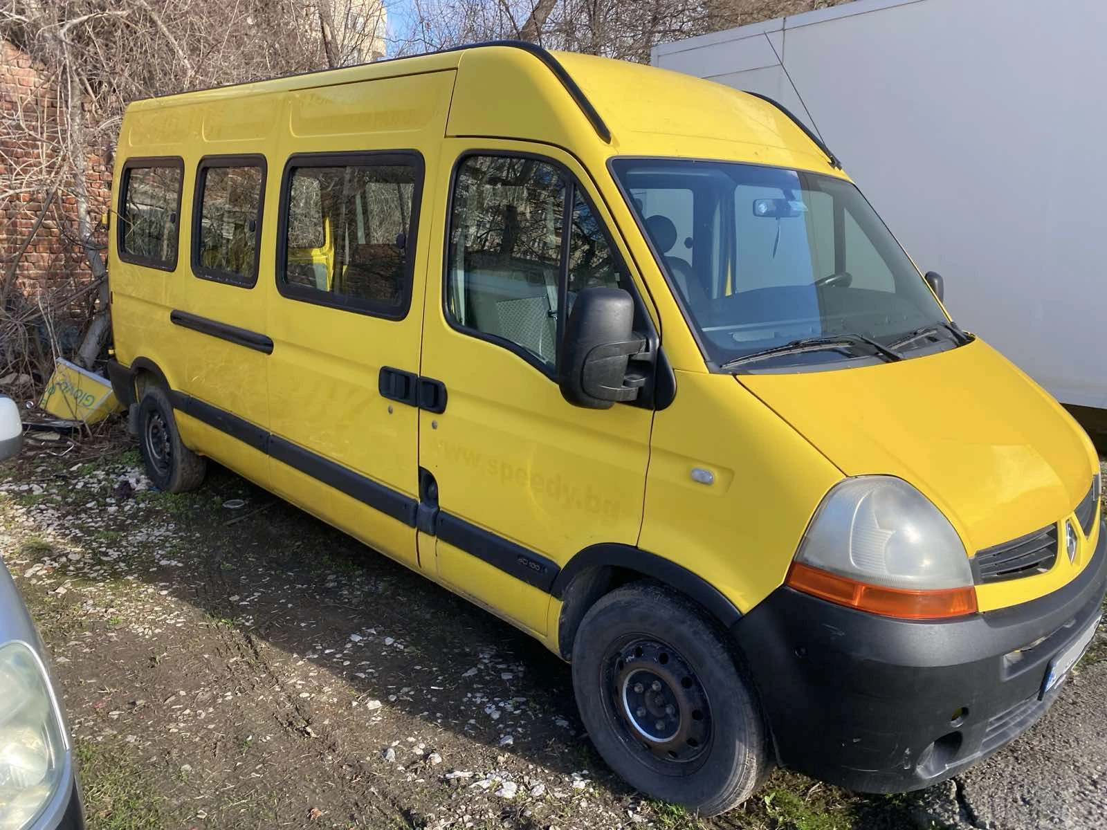 Renault Trafic От БЪЛГАРИЯ, 9 места - изображение 1