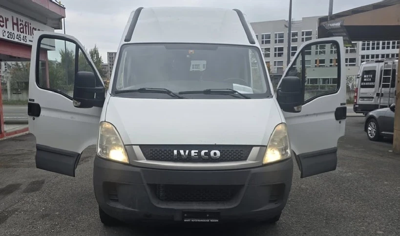 Iveco Daily 35c18* РАБОТИЛНИЦА* КЛИМАТИК* ШВЕЙЦАРИЯ*  - изображение 5