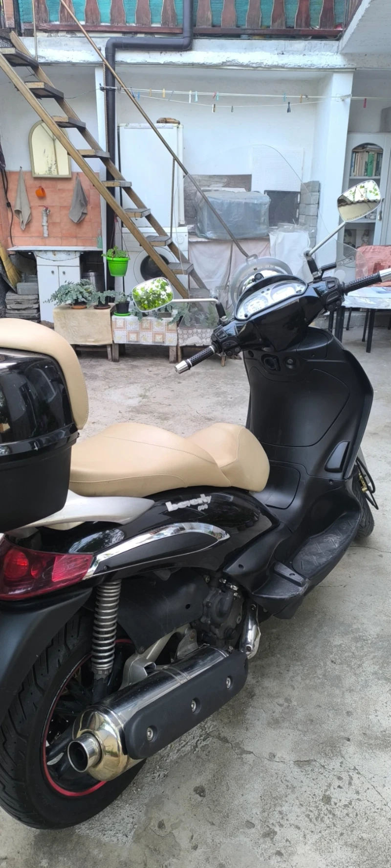 Piaggio Beverly, снимка 3 - Мотоциклети и мототехника - 52485340