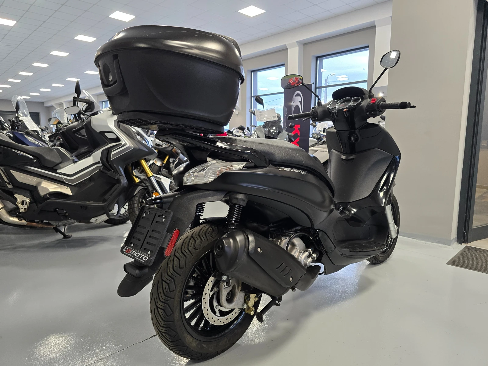 Piaggio Beverly 300ie, ABS-ASR, 2020г. - изображение 3