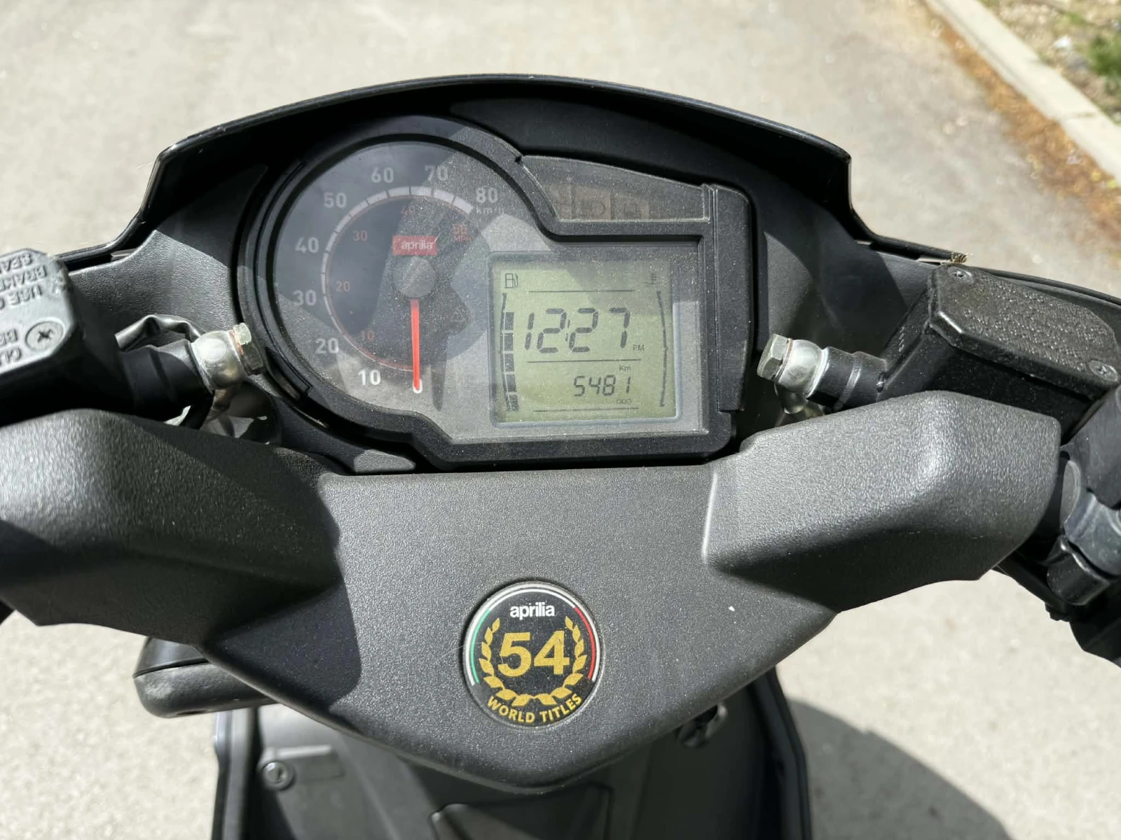 Aprilia Sr 50 R, снимка 5 - Мотоциклети и мототехника - 54677012