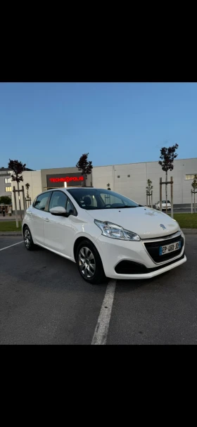 Peugeot 208 1.2 PureTech Бензин, снимка 6