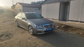 Mercedes-Benz E 250 Mercedes-Benz E 250 , снимка 4