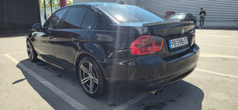 BMW 320 2.0, снимка 5 - Автомобили и джипове - 45594215