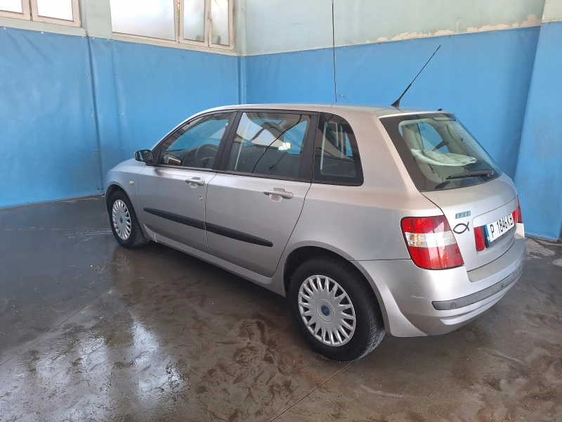 Fiat Stilo, снимка 4 - Автомобили и джипове - 47869438