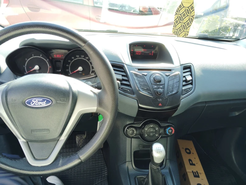 Ford Fiesta, снимка 5 - Автомобили и джипове - 48877673