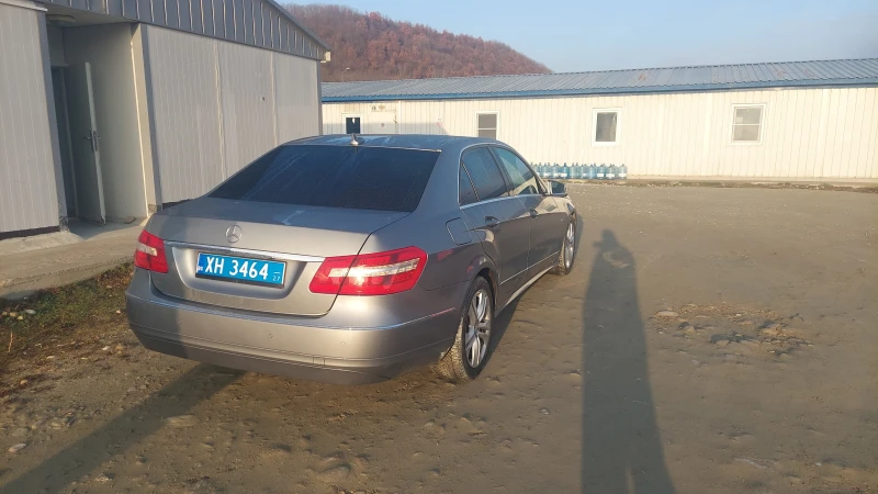 Mercedes-Benz E 250 Mercedes-Benz E 250 , снимка 6 - Автомобили и джипове - 48939996