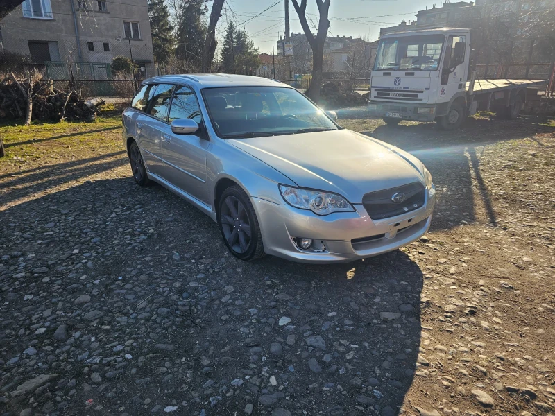 Subaru Legacy 2.0R, снимка 1 - Автомобили и джипове - 49377950