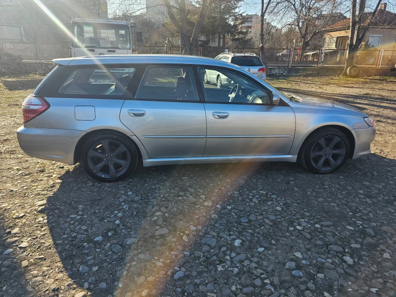 Subaru Legacy 2.0R, снимка 4 - Автомобили и джипове - 49377950