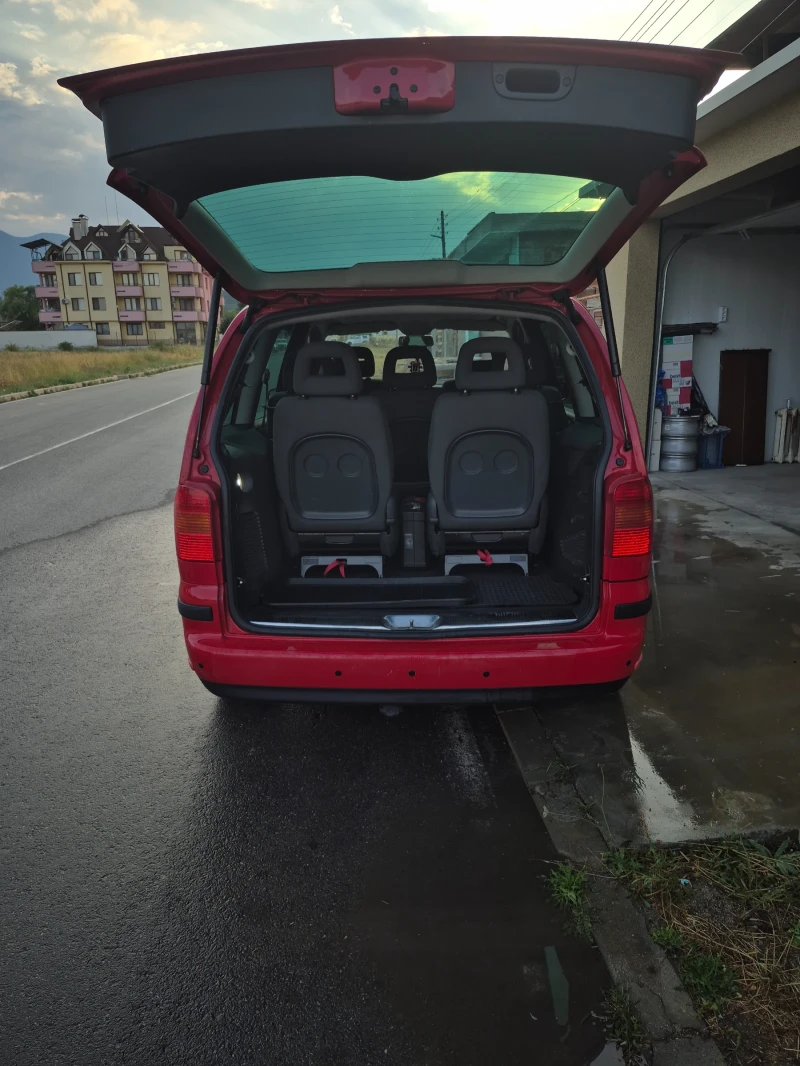VW Sharan, снимка 12 - Автомобили и джипове - 51266379