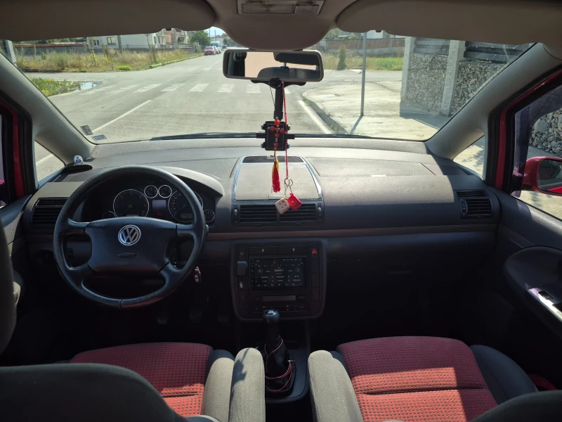 VW Sharan, снимка 6 - Автомобили и джипове - 51266379