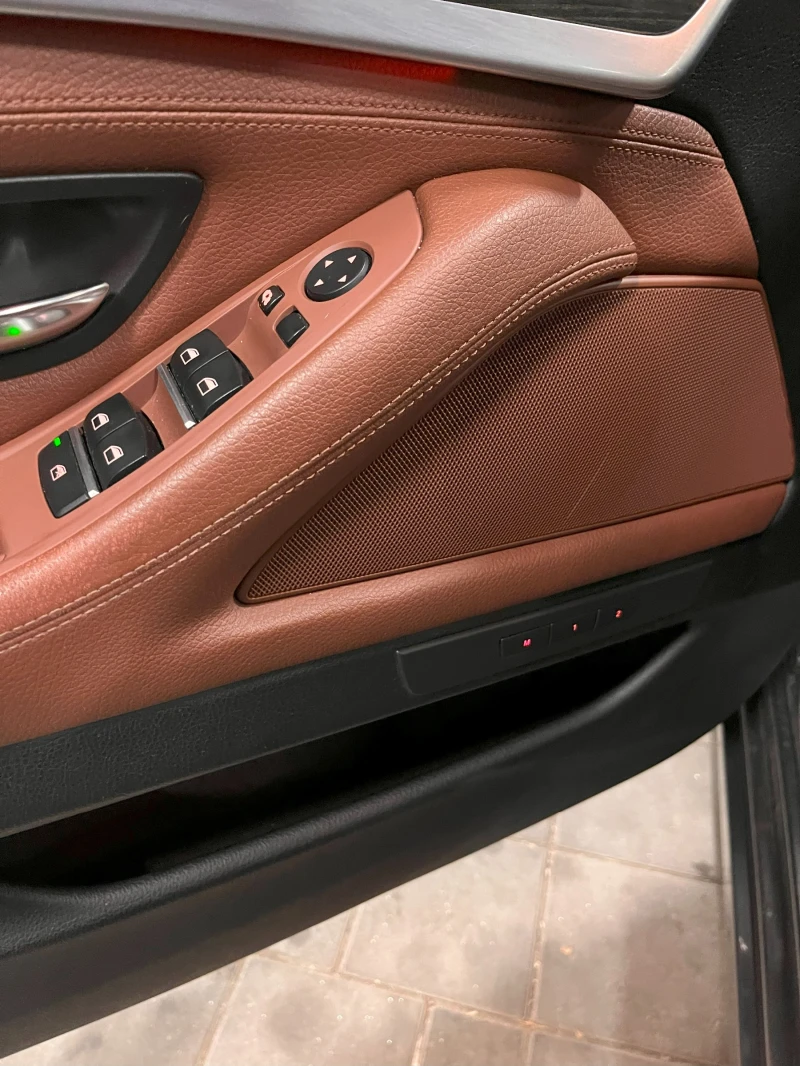 BMW 528 I XDrive, снимка 7 - Автомобили и джипове - 51513836