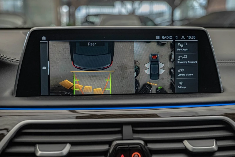 BMW 750 d/xDrive/Камера 360/RSE/HuD/Обдухване/Laser/Ambien, снимка 12 - Автомобили и джипове - 52312218