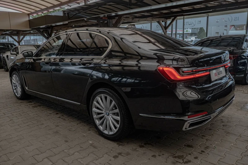 BMW 750 d/xDrive/Камера 360/RSE/HuD/Обдухване/Laser/Ambien, снимка 6 - Автомобили и джипове - 52312218