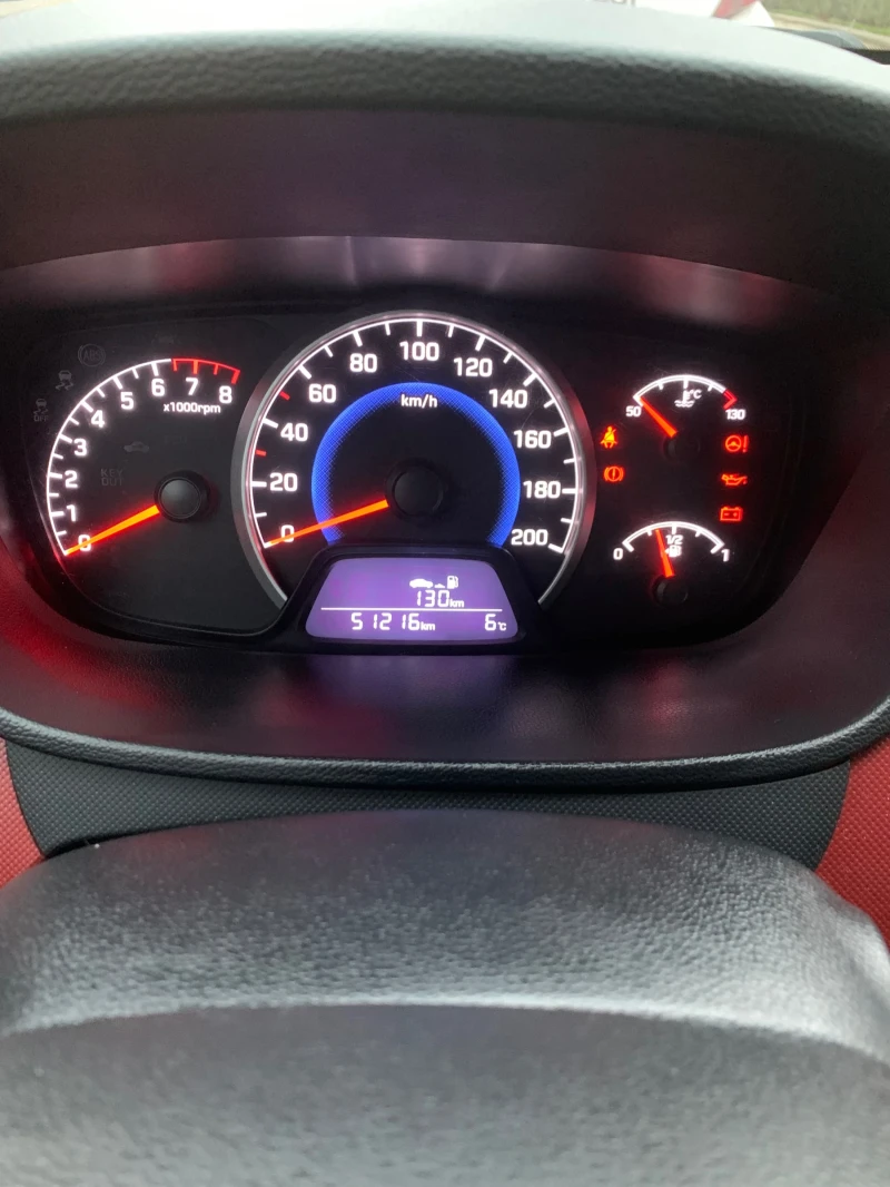 Hyundai I10 Premium Elegance , снимка 9 - Автомобили и джипове - 52680753