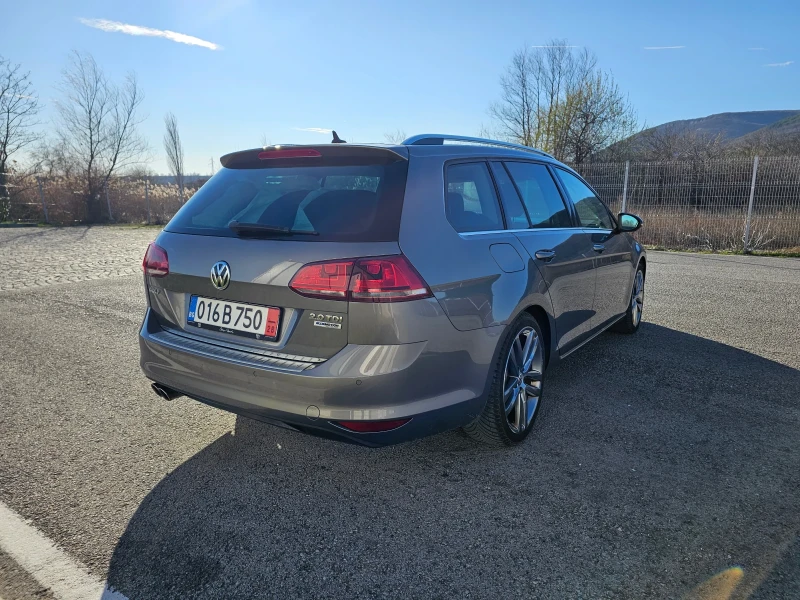 VW Golf 2.0TDI DSG 6 Highline СЕРВИЗНА ИСТОРИЯ , снимка 4 - Автомобили и джипове - 52938590
