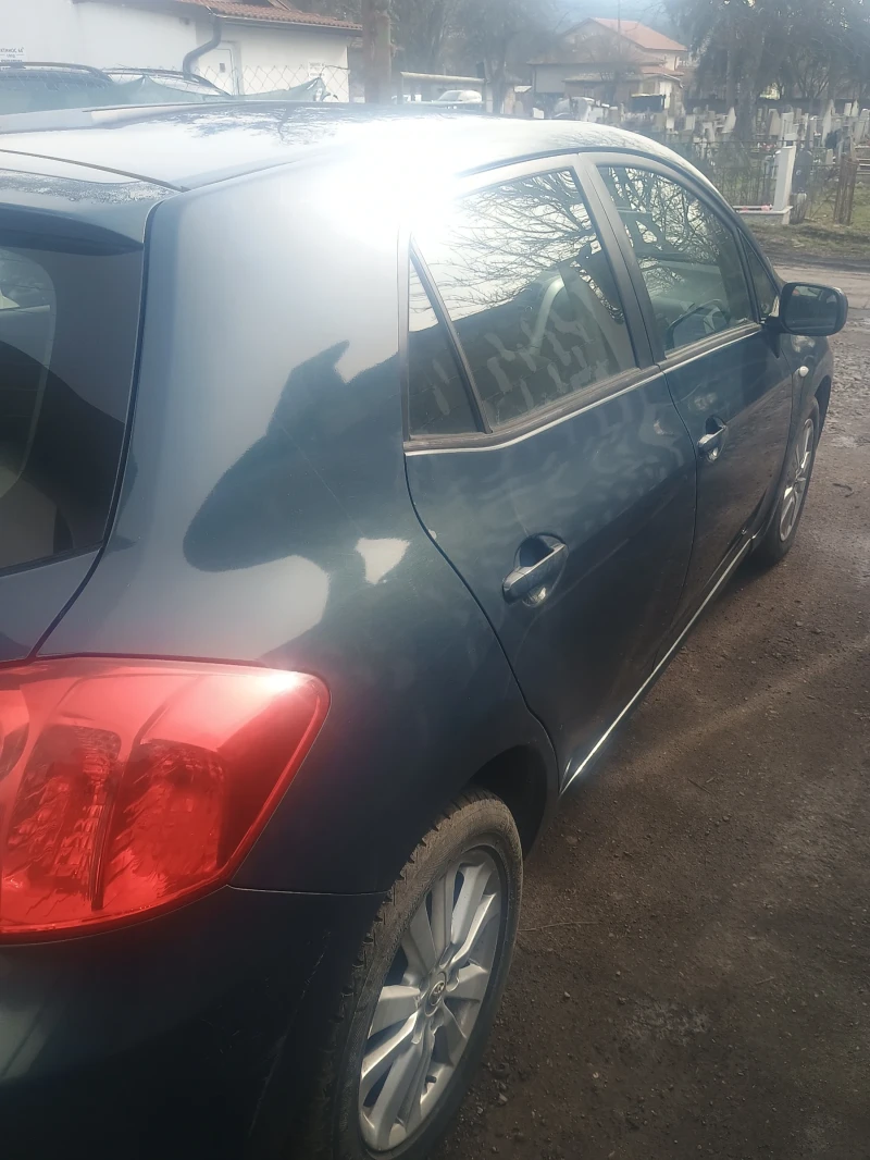 Toyota Auris, снимка 8 - Автомобили и джипове - 53415186