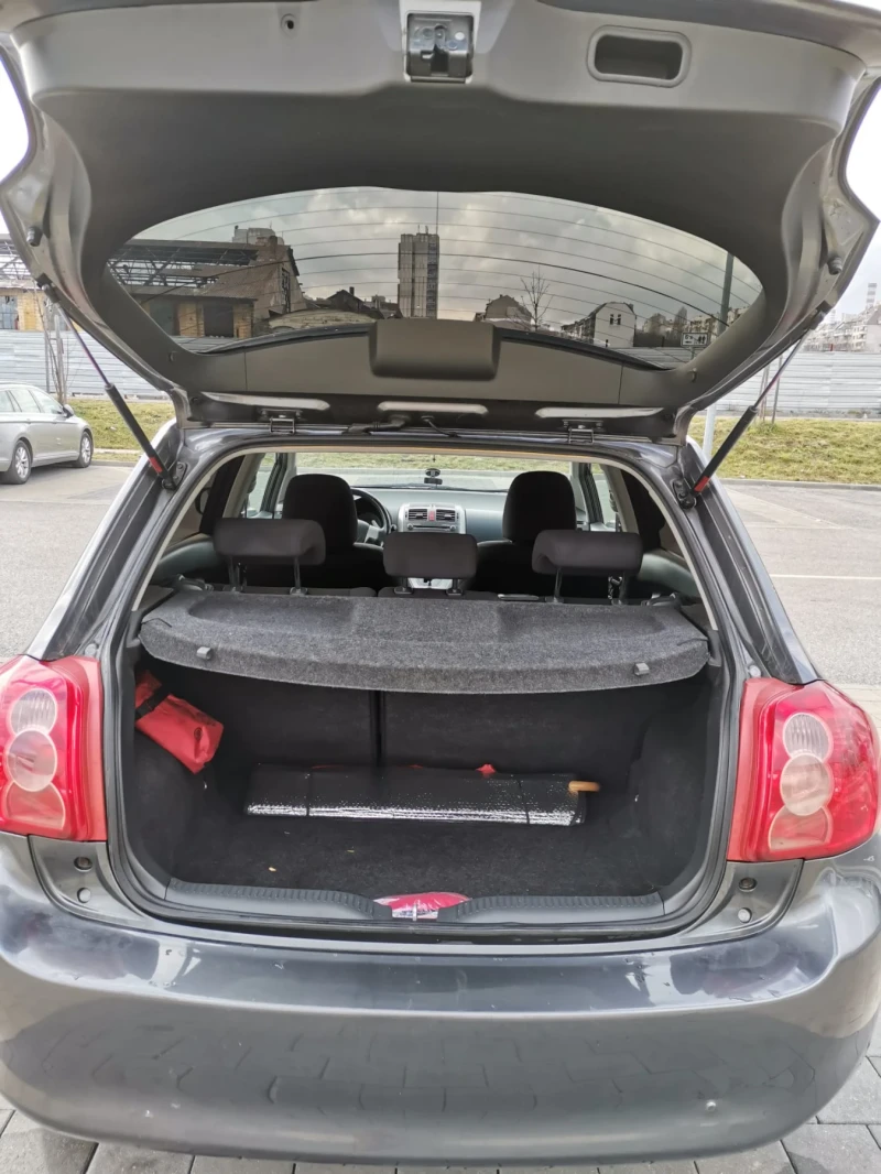 Toyota Auris Toyota Auris 1.6 vvti 124hp 2007 automatic , снимка 6 - Автомобили и джипове - 53433050