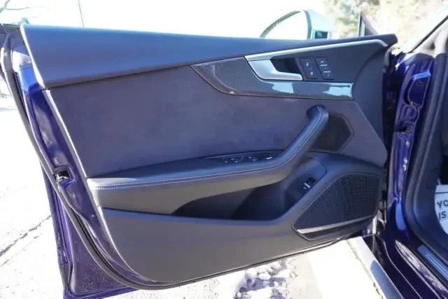 Audi S5 * TECHNIK * МАСАЖИ * МЪРТВА ТОЧКА * ПОДГРЕВИ - изображение 10