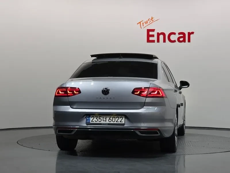 VW Passat 2.0 TDI PRESTIGE, снимка 7 - Автомобили и джипове - 55295701