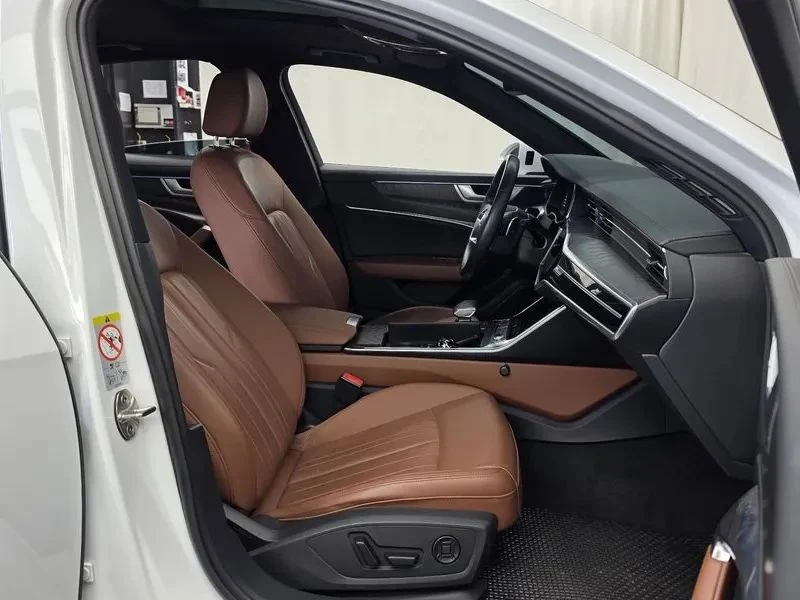 Audi A6, снимка 11 - Автомобили и джипове - 56724792
