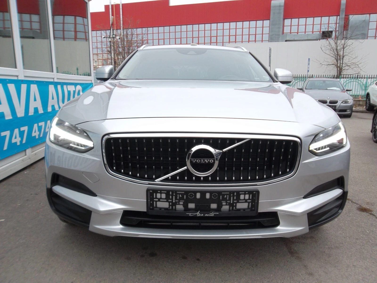 Volvo V90 Cross Country 2.0 D4 4x4 EURO 6B - изображение 5