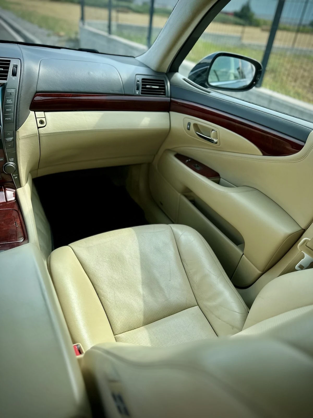 Lexus LS 600 LS600hL - изображение 7
