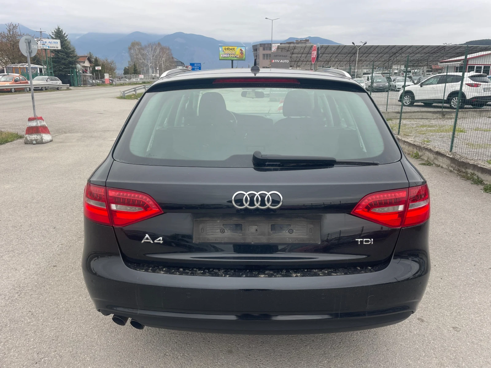 Audi A4 2.0TDI FACE NAVI LED BI-XENON - изображение 10
