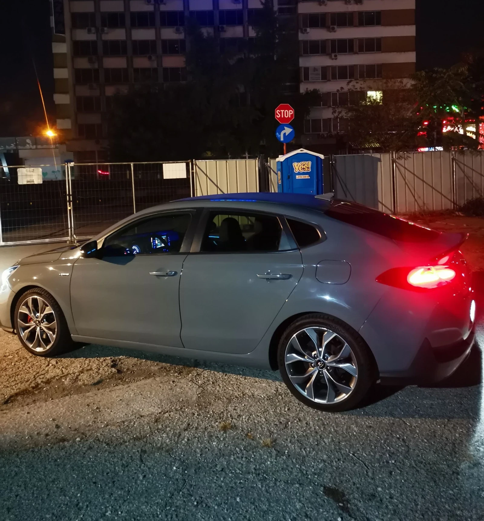 Hyundai I30 Fastback N-Line KEYLESS, NARDO-GREY, FLED KA | Mobile.bg   2