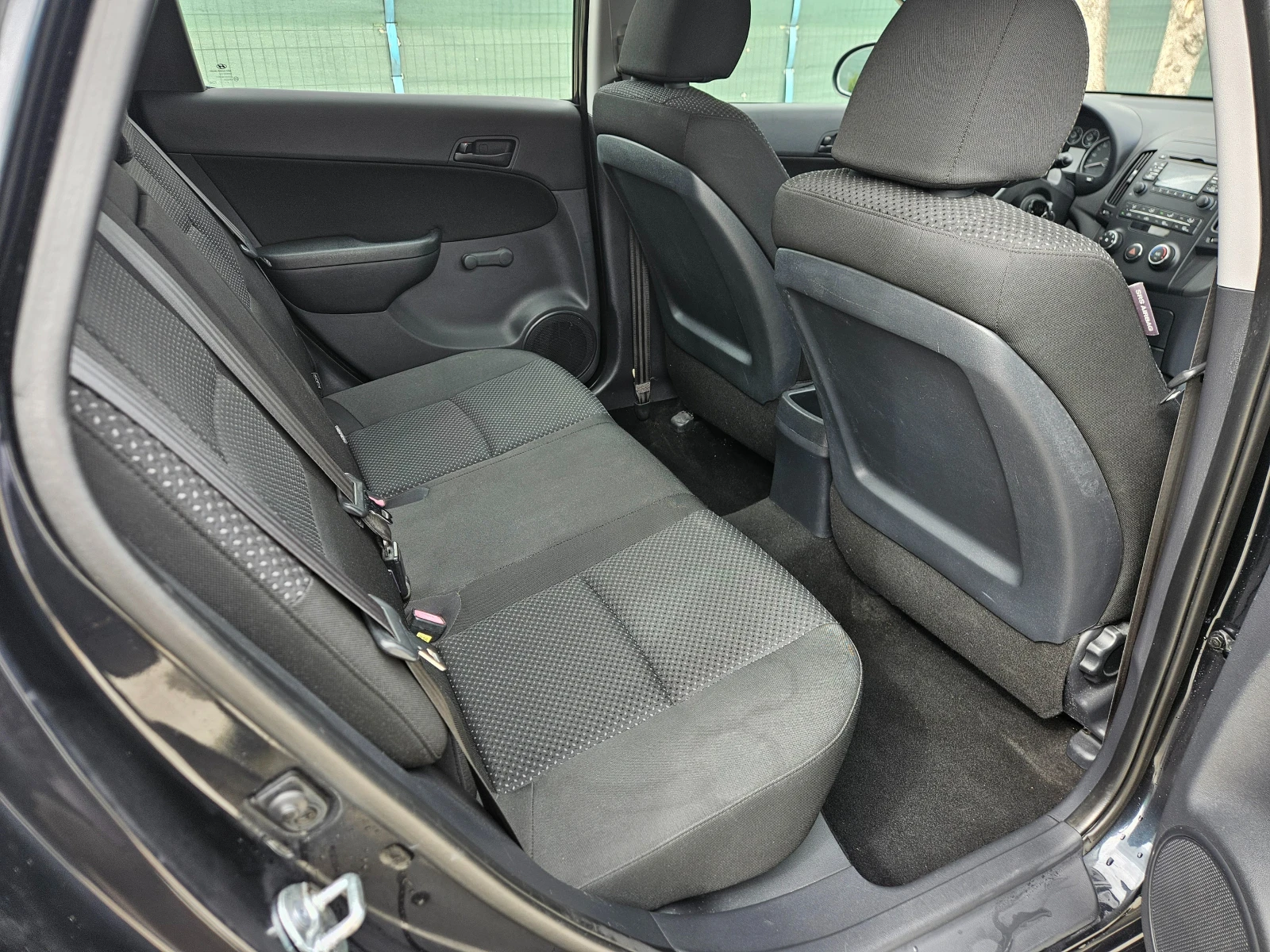 Hyundai I30 1.4i  GAZ!!! - изображение 7
