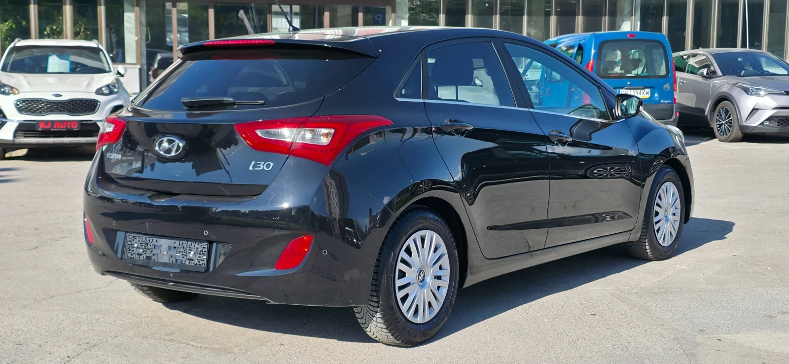 Hyundai I30 1.6 CRDI 110k.c UNIKAT EURO 6B - изображение 5