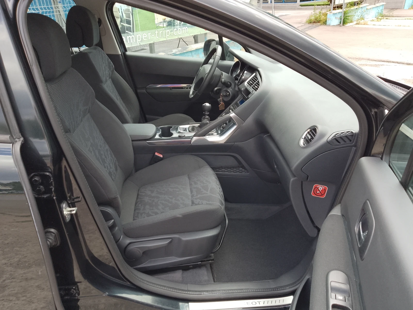 Peugeot 3008 2.0 HDI/150 k.c. - изображение 10