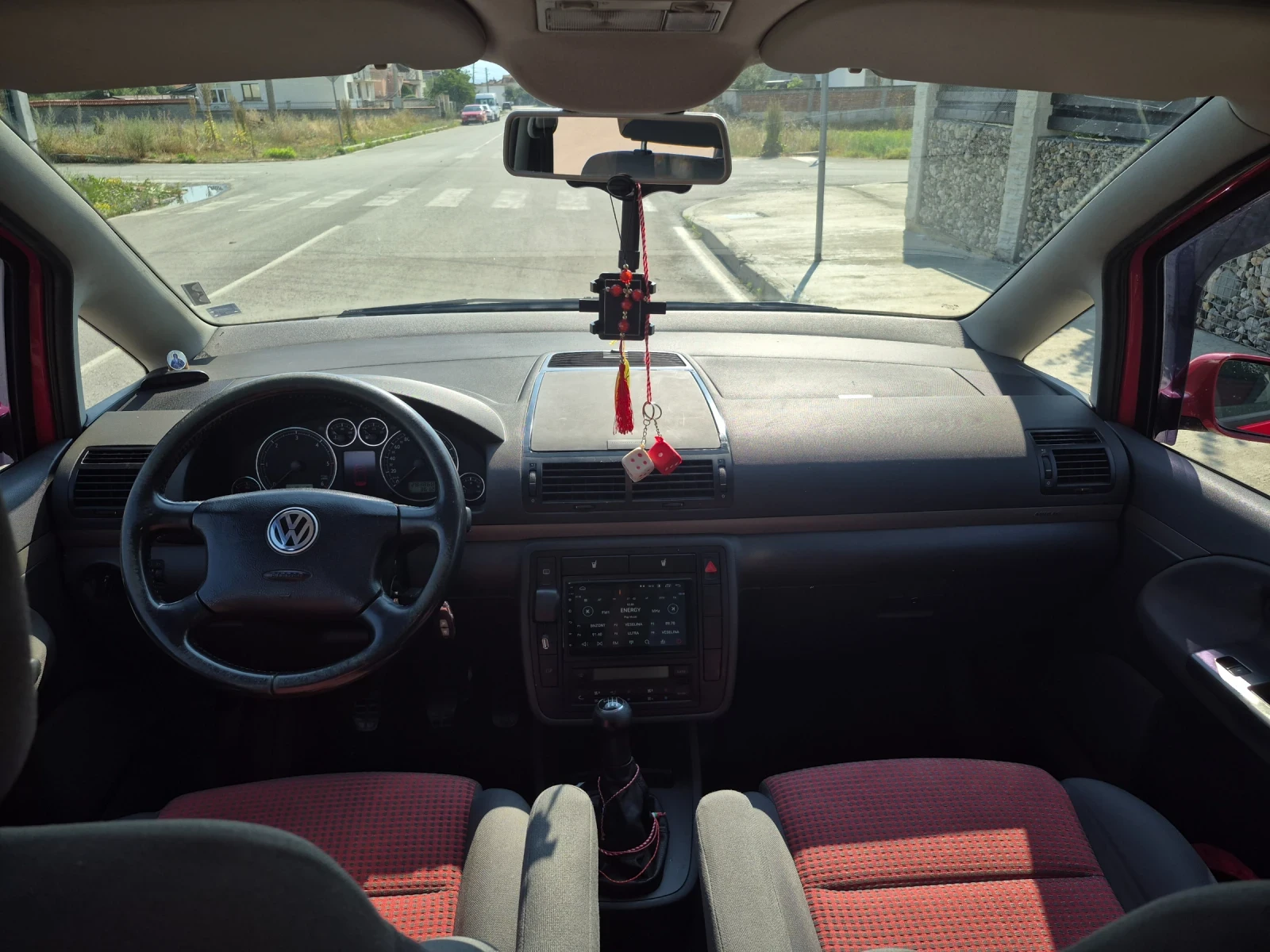 VW Sharan  - изображение 6