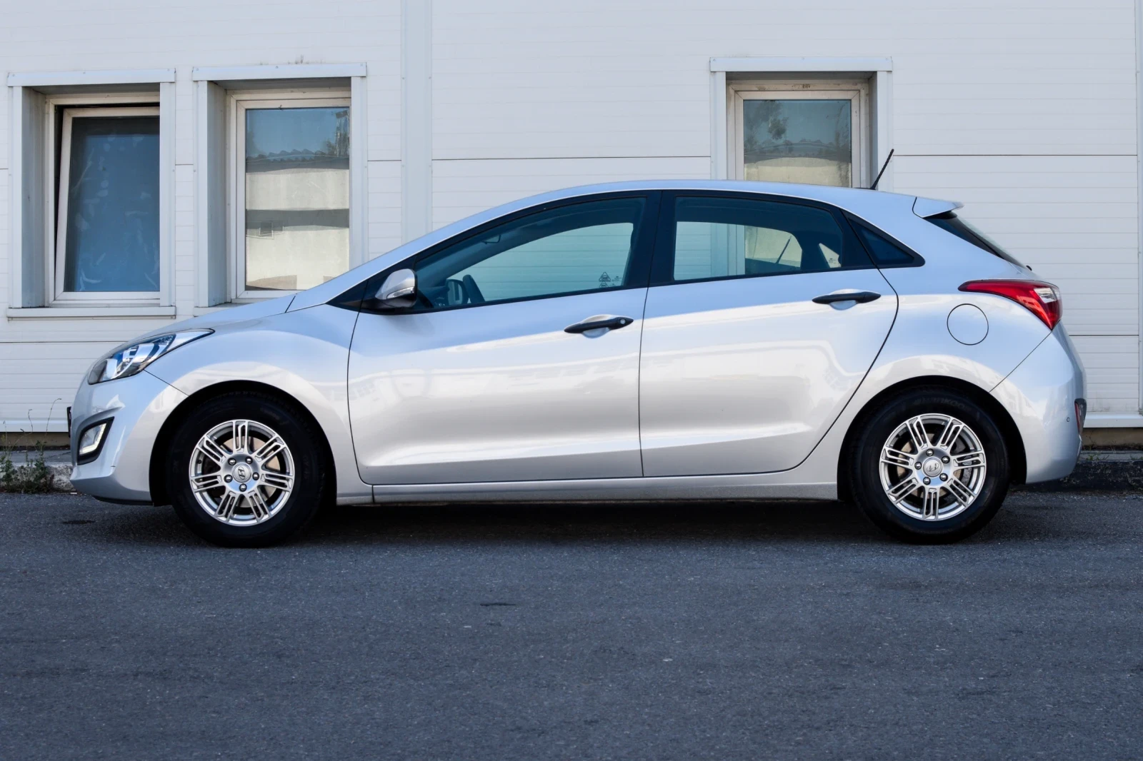 Hyundai I30 1.4i * Camera* * Navi*  - изображение 9