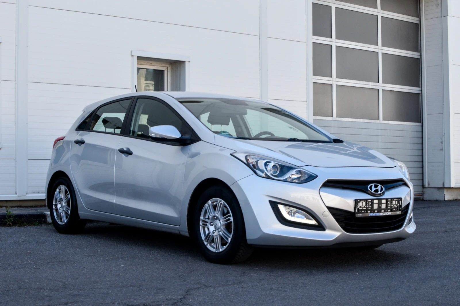 Hyundai I30 1.4i * Camera* * Navi*  - изображение 4
