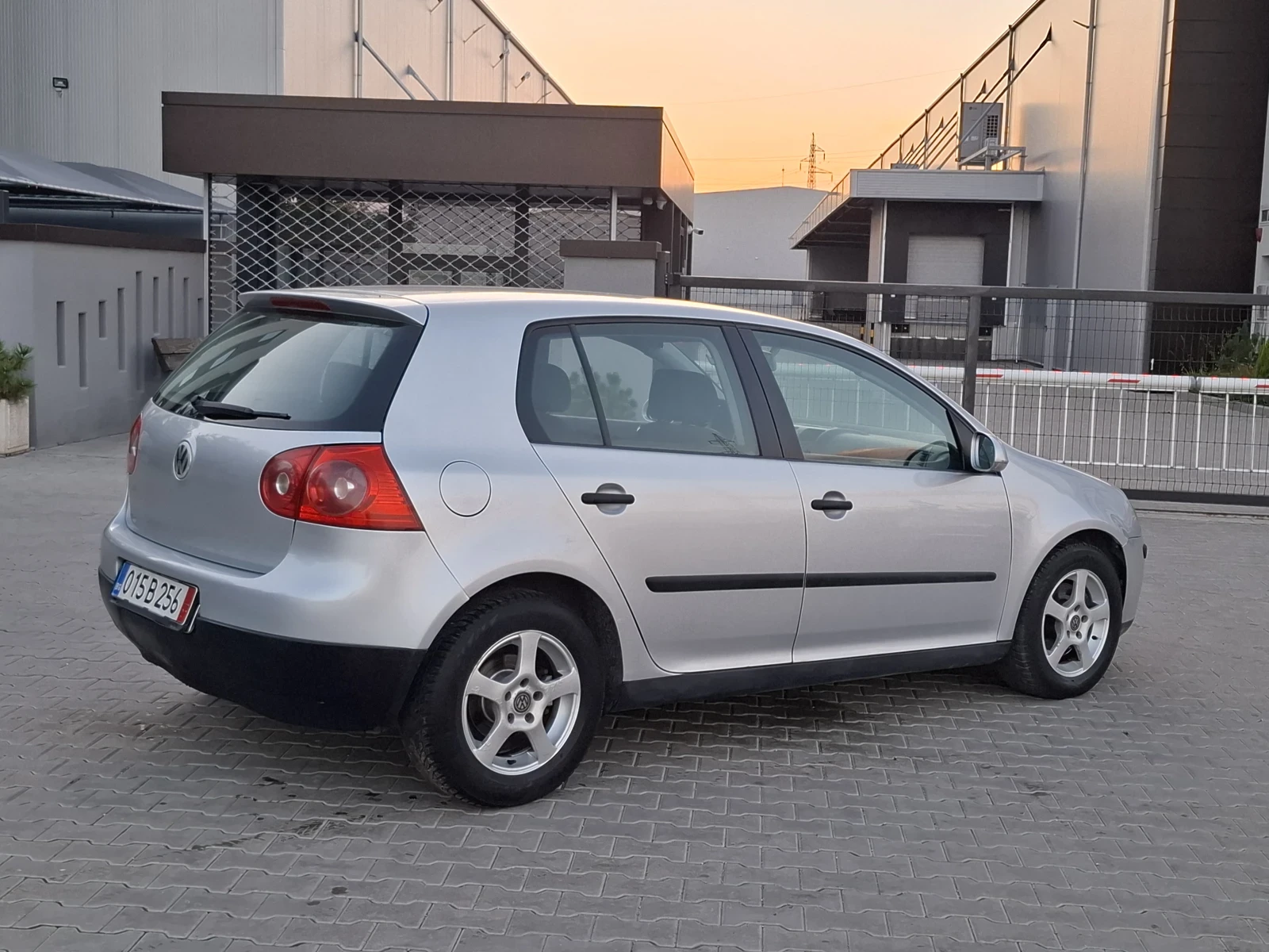 VW Golf 1.9TDI* (105)* K* *  H*  | Mobile.bg   13