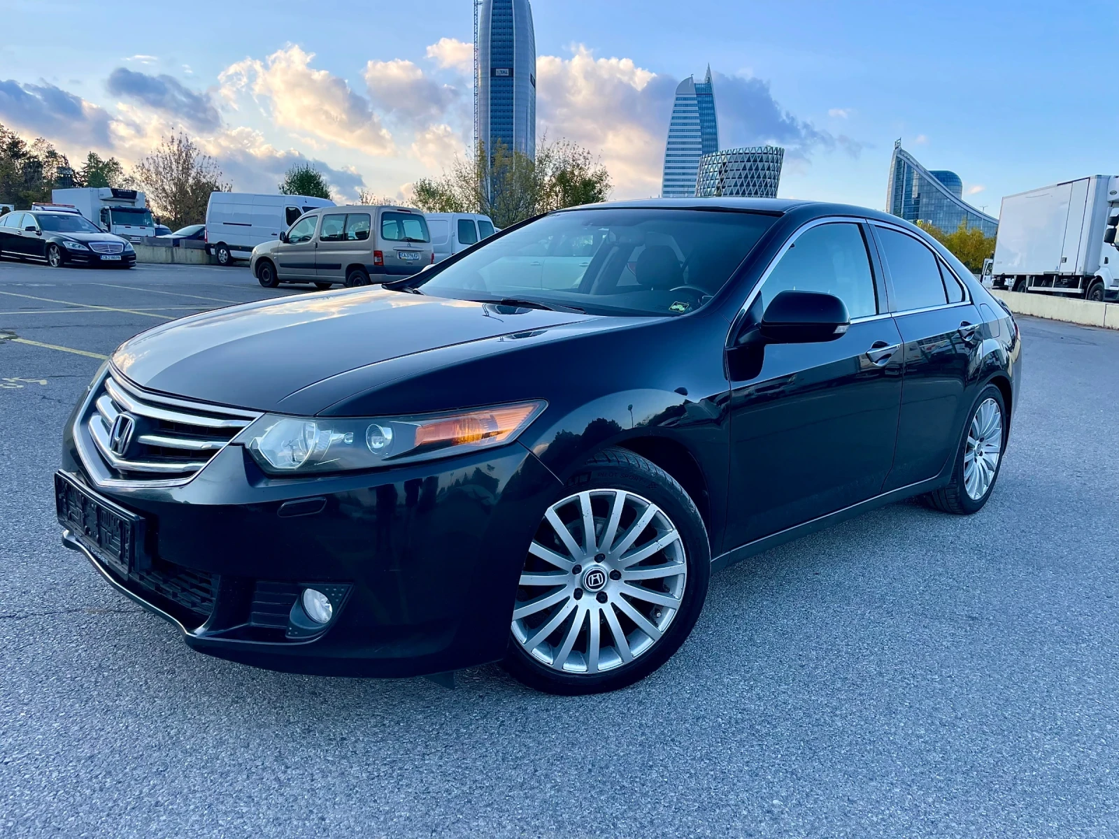 Honda Accord Type S НАВИ БЛУТУУТ+ Джанти с ЗИМНИ ГУМИ - изображение 4