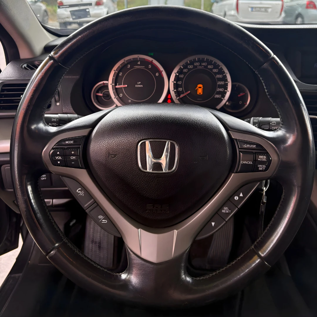 Honda Accord  - изображение 8