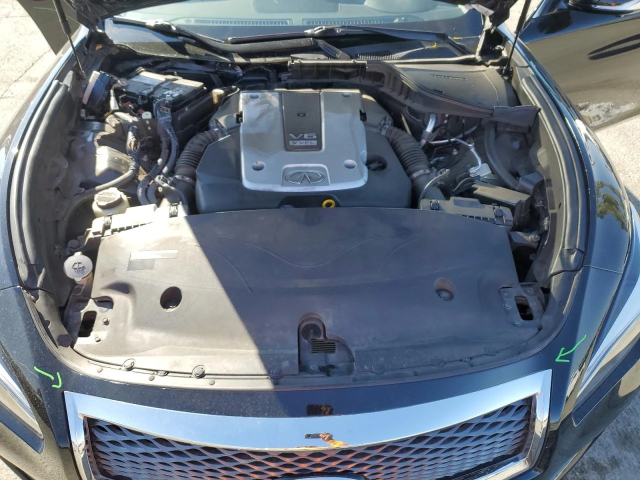 Infiniti Q70 3.7 LUXE/   | Mobile.bg   11